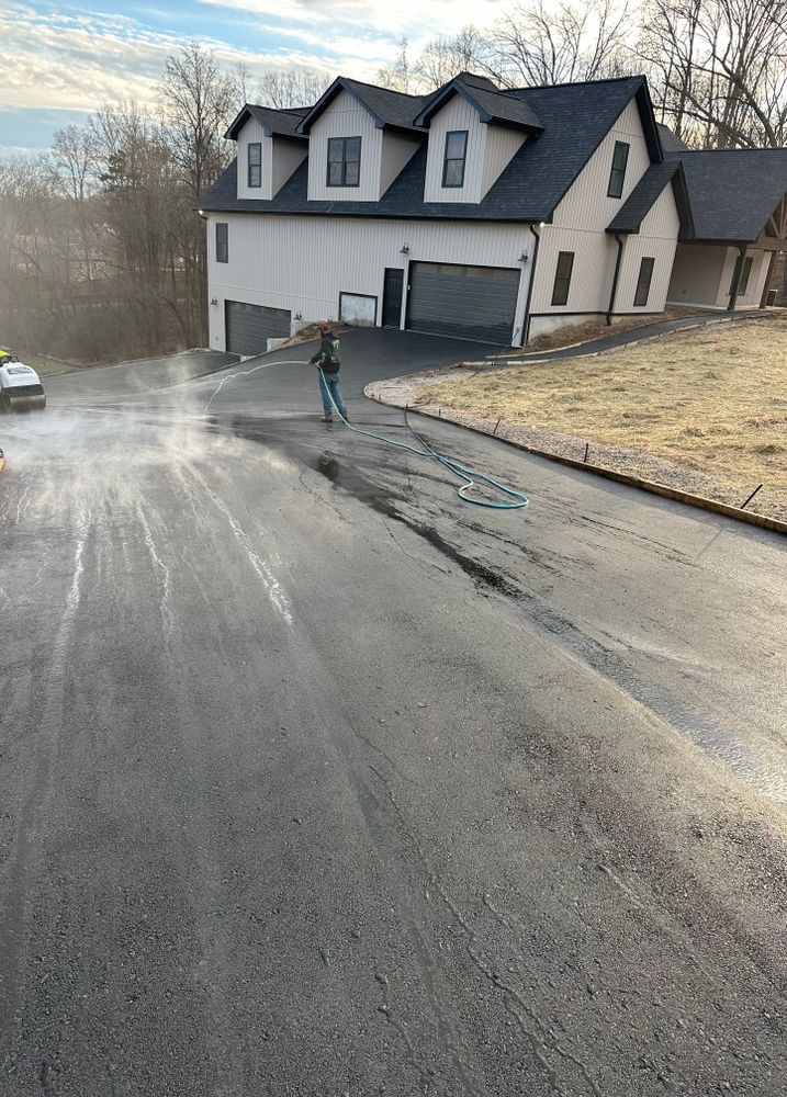 All Photos for Metzler Paving and Sealcoating LLC in Jacksboro, TN