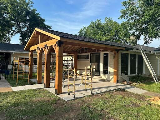 All Photos for H6 Roofing & Seamless Gutters in Weimar, TX