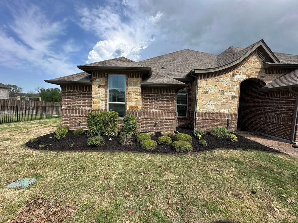 Lawn Care for Fine Line Lawn Care & Landscaping in Aledo, TX