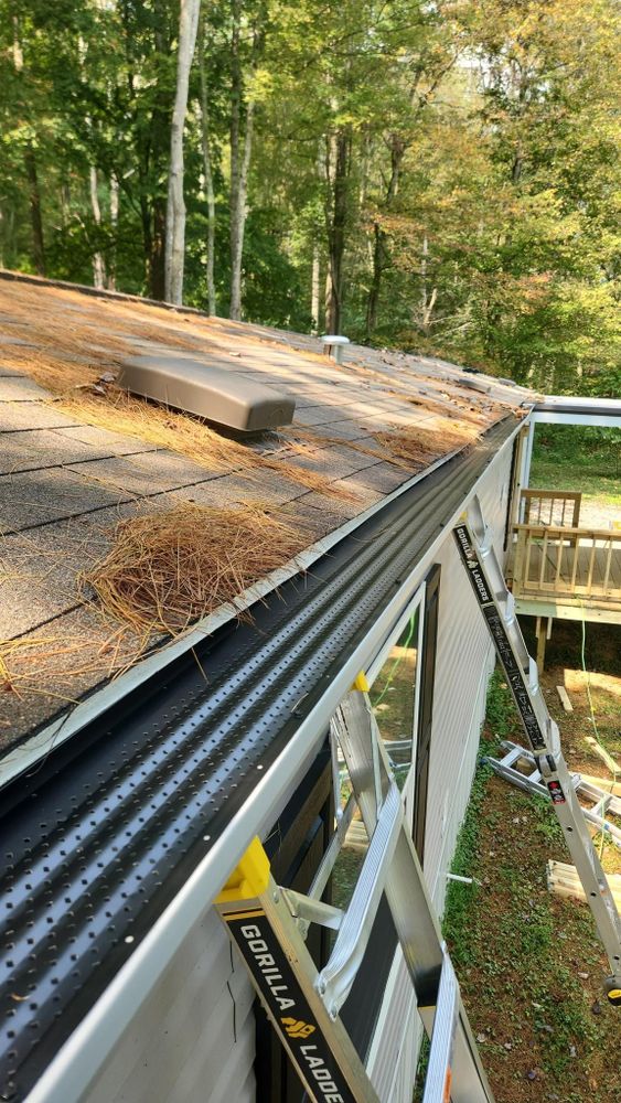 All Photos for Top Hand Roofing and Gutter in Pomeroy, OH
