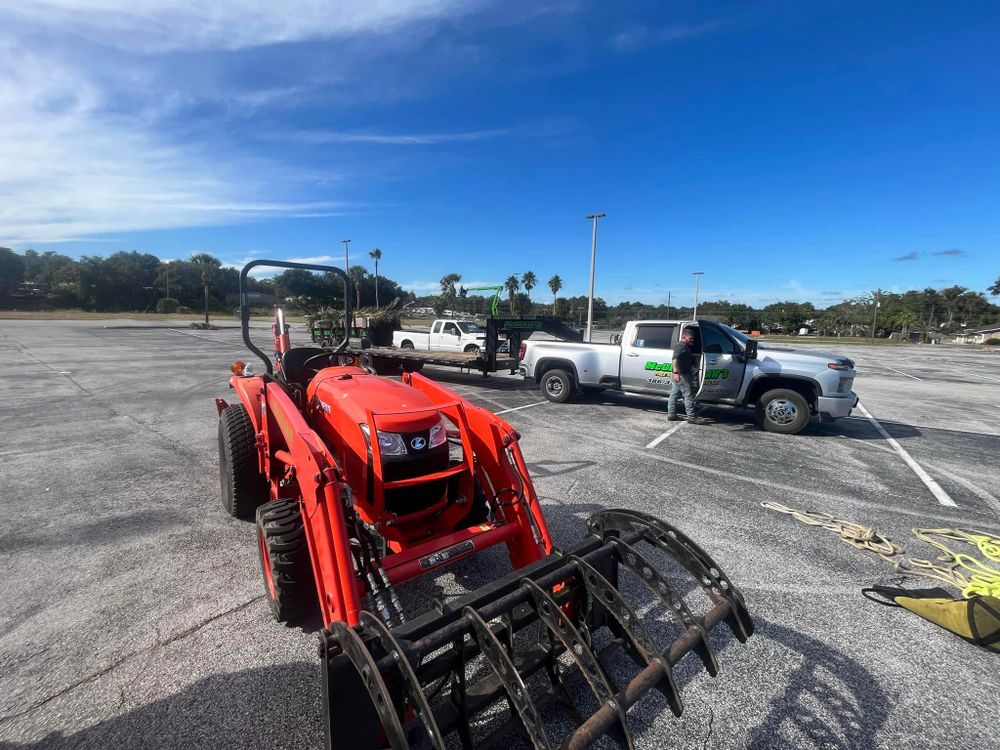 All Photos for McGraw’s Lawn and Tree Service in DeLand, FL