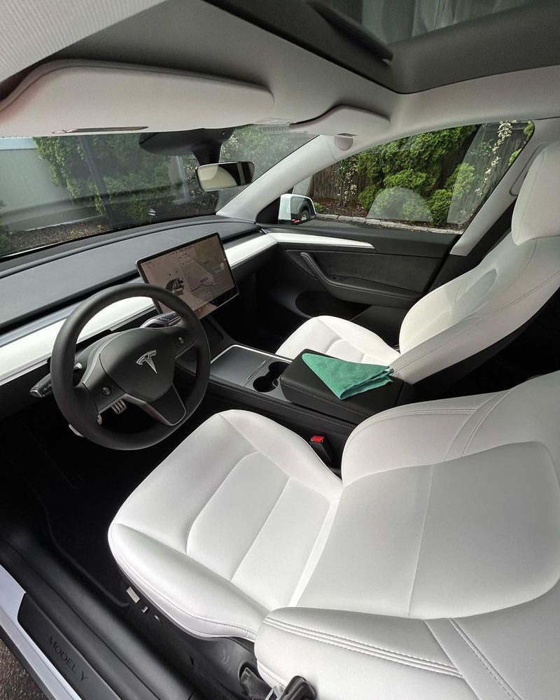 Our Interior Detailing service provides a thorough and meticulous cleaning of the interior of your vehicle, leaving it looking and feeling fresh, tidy, and free from dirt or odors.

<b>PRICING</b>
<b>Full Interior Detailing:</b>
Truck: $650
Sedans: $380
SUV: $650

 for Super Stars Auto Spa in Riverhead, NY