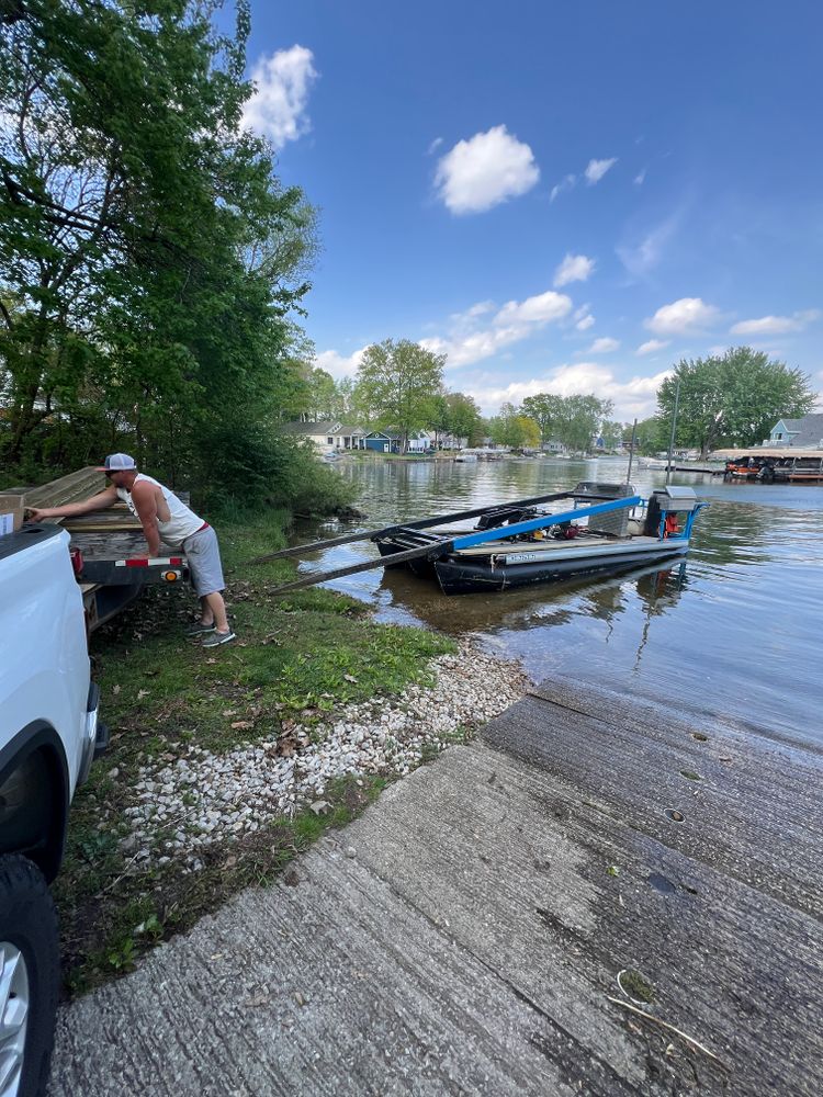 Boat lift Installation for Wagner's Lift & Dock Shop LLC in Watervliet, MI