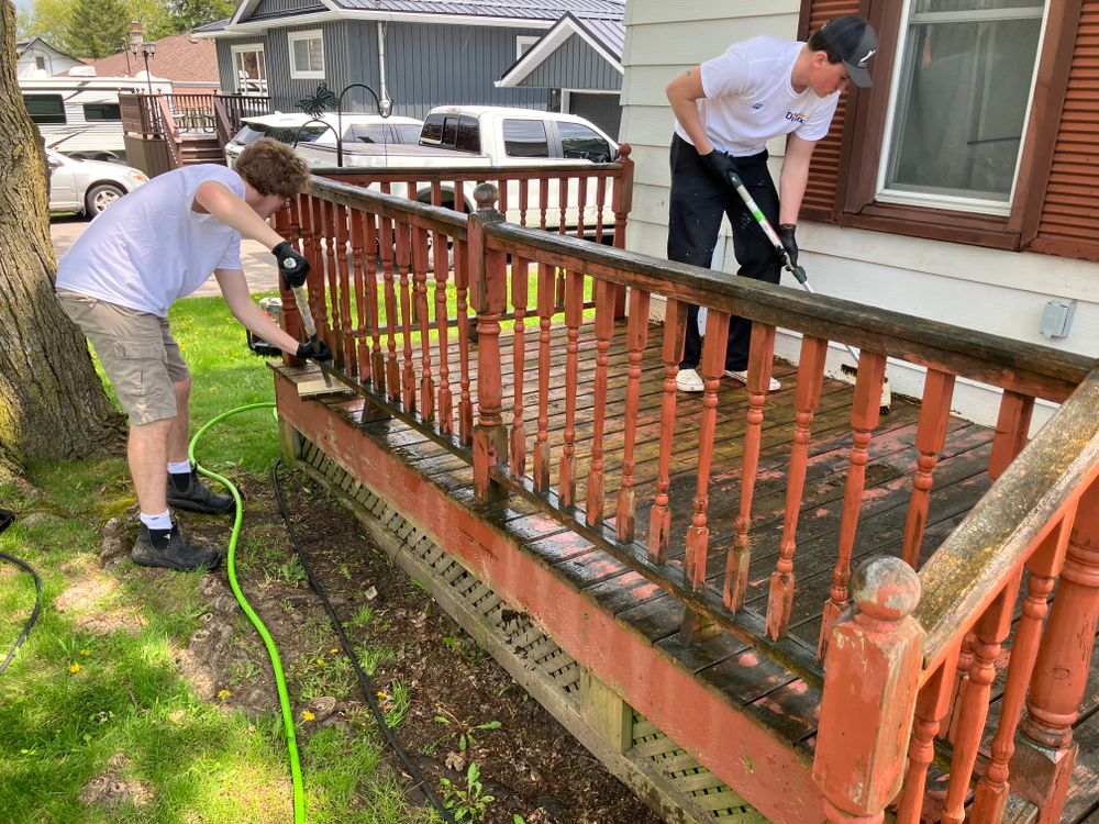 Our Power Washing service enhances your home's curb appeal by effectively cleaning exterior surfaces like driveways, decks, and sidewalks, ensuring a fresh and inviting look for your property. for Lindsay Student Painters in Lindsay, Canada