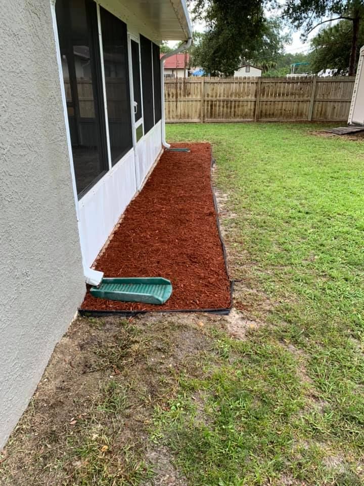 Fall Clean Up for Tolliver’s landscape LLC in Palm Bay, FL