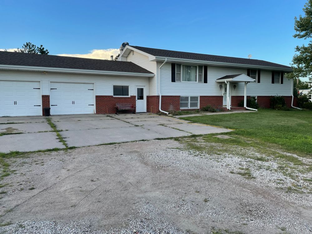 All Photos for The Gutter Man Seamless in Lexington, NE