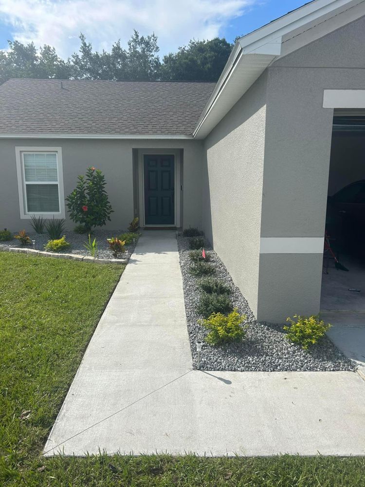 All Photos for Estrada All Pro Lawn Service in Auburndale, Florida