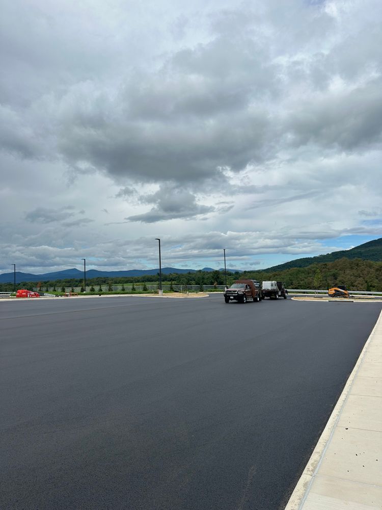 Asphalt and Paving for James R Carter Paving in Roanoke, VA