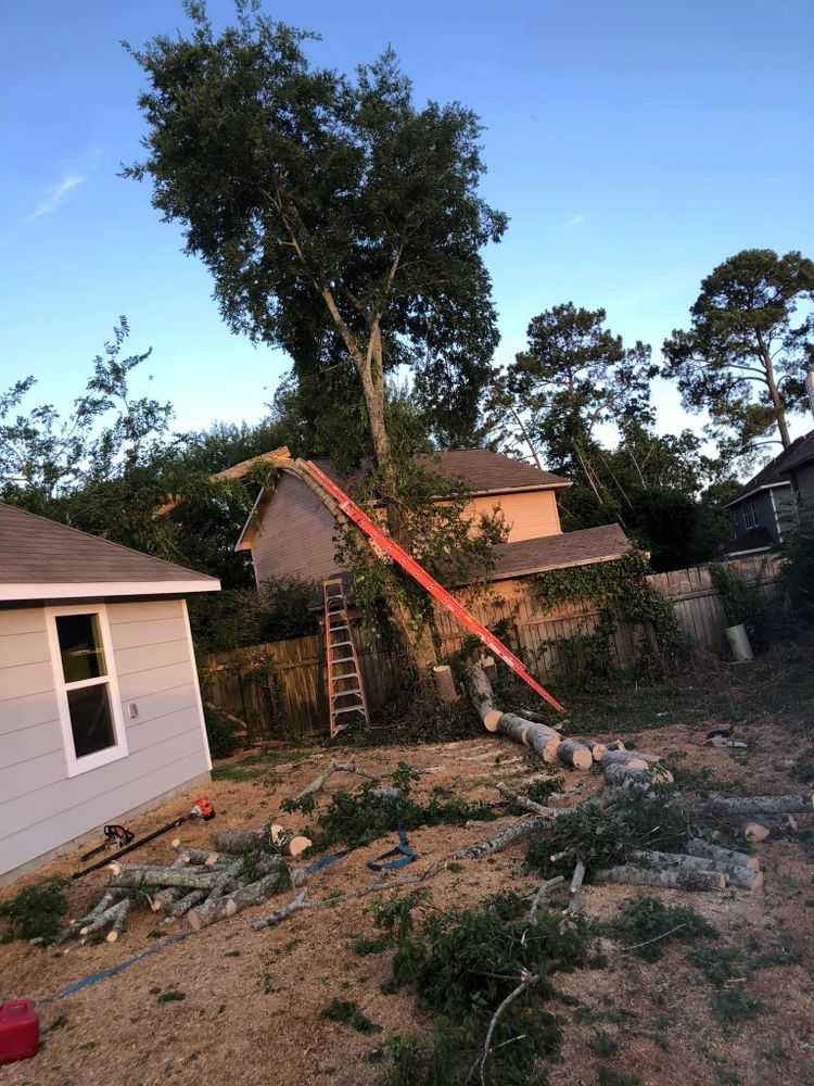 Appliance Removal for Outlaw Landscaping & Transport Company in Houston, TX