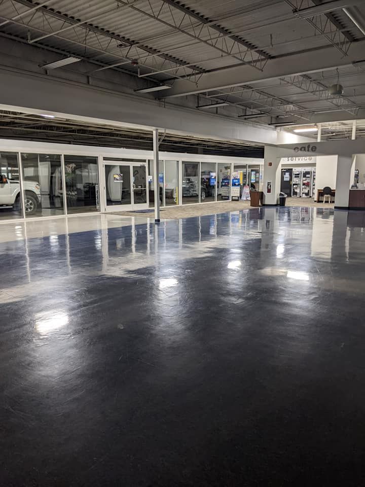 Keep your work environment clean and professional. A clean work space is proven to increase efficiency and morale whether it is an office or a store front. Your employees will be energized and feel safer working in a clean environment. for Grow and Glow Cleaning and Gardening Services in Manton, Michigan