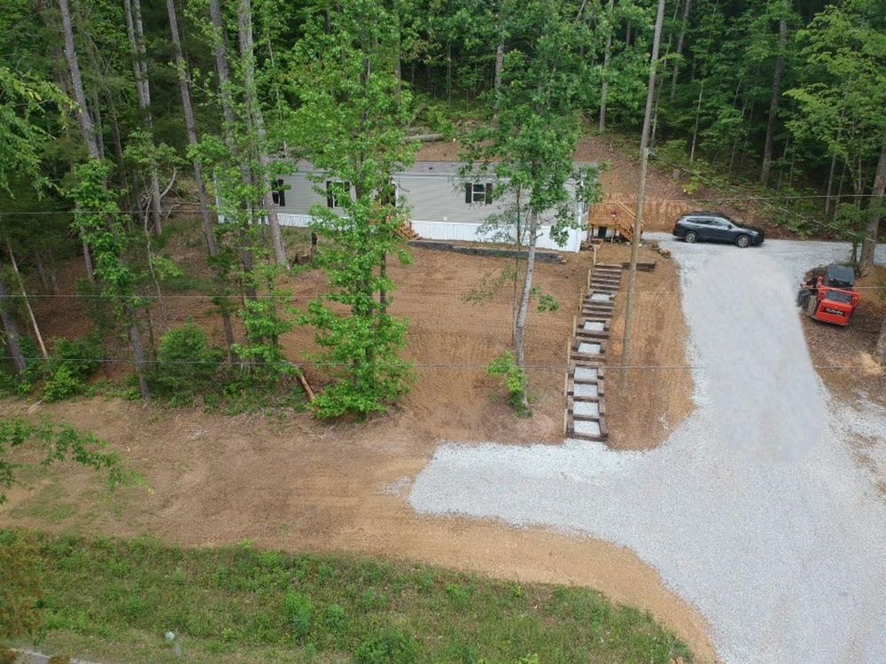 All Photos for Leal’s Lawn Service in Dayton, TN