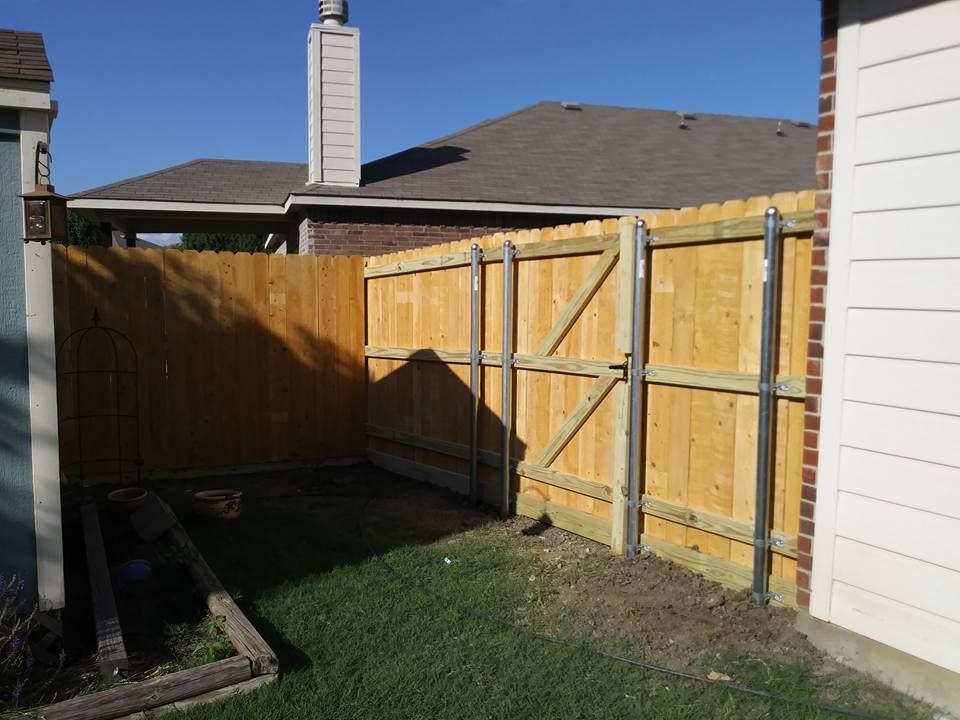 Fences for DADS Fencing in McKinney,  TX