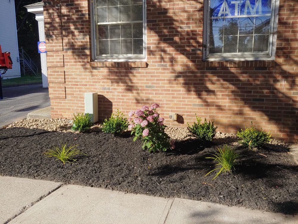 Landscaping for J&F Lawn and Yard Care  in Burnt Hills, NY