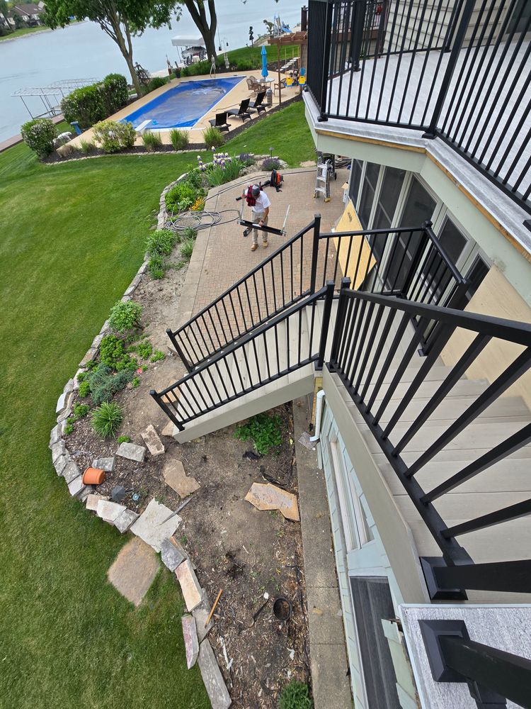 Exterior Renovations for Santiago Construction LLC in Valparaiso, IN