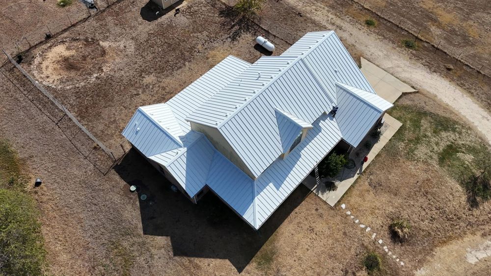 Metal roofs  for Barcenas Roofing & Remodeling in San Saba, TX