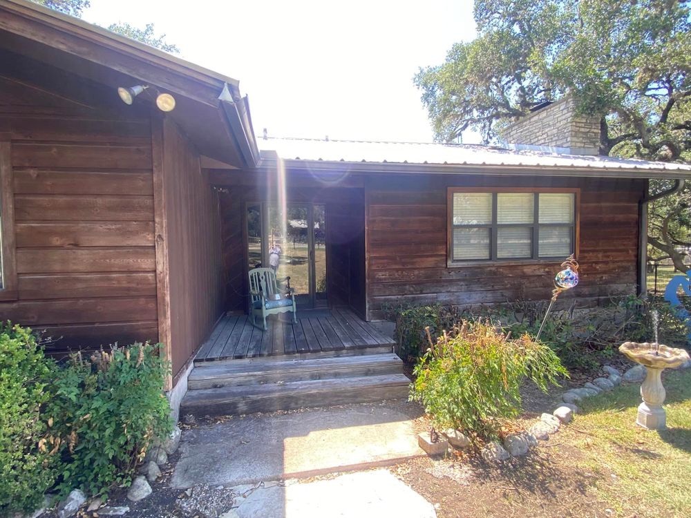 Exterior Renovations for De Leon Carpentry & Renovation  in Leakey, TX