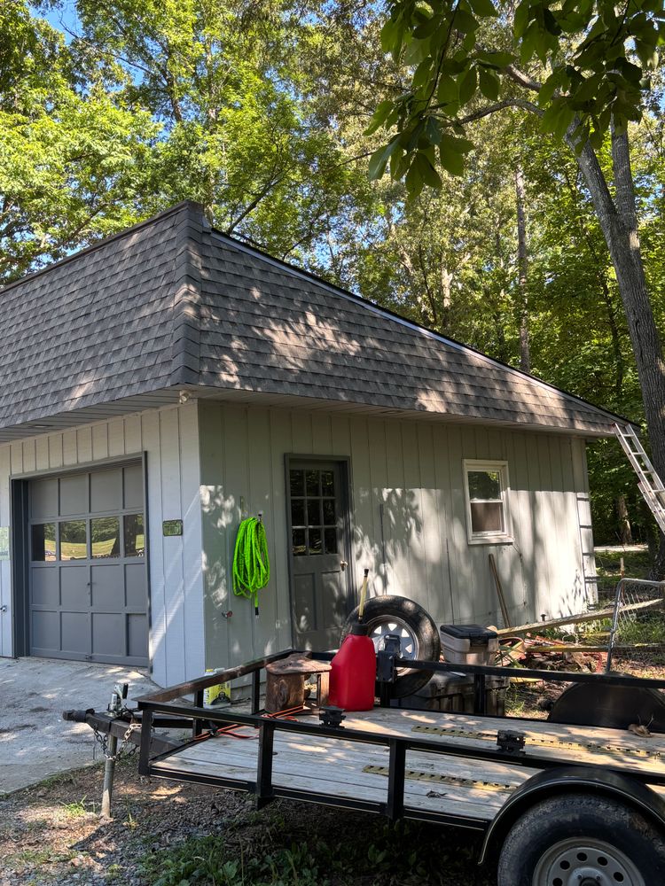 Shingle Roofs for Rock Star Roofing LLC  in Dandridge,  TN