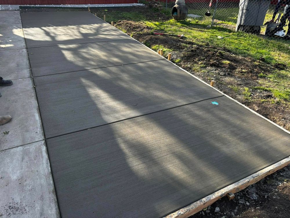 Concrete for Maldonado's Concrete Construction in Dallas, TX