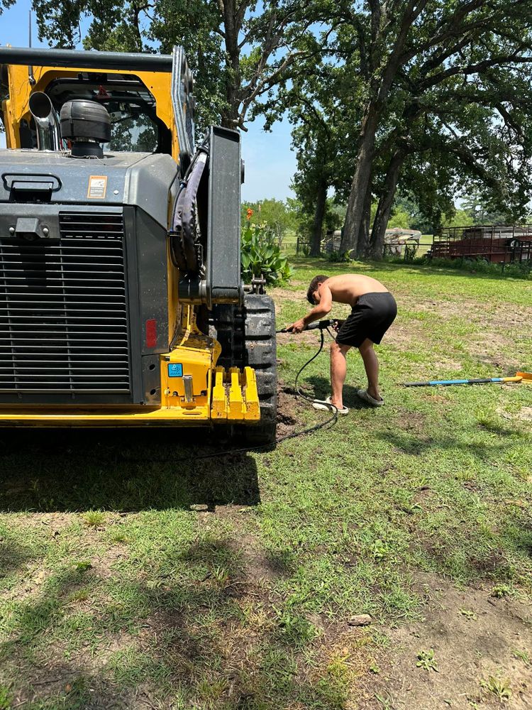 All Photos for Circle W Services in Canton, TX