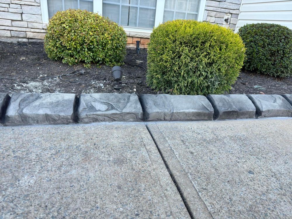 Landscape Curbing, Decorative Border Systems, Concrete Curbing Replacement for Streamline Borders, LLC in Indian trail, NC