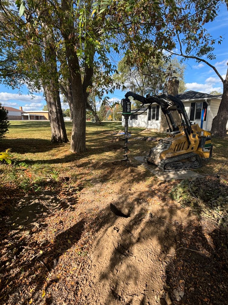 All Photos for Mr. Posthole in Howell, MI