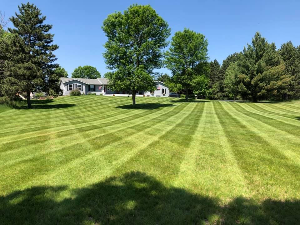 All Photos for LB's Lawn and Snow, LLC in Saint Cloud, MN