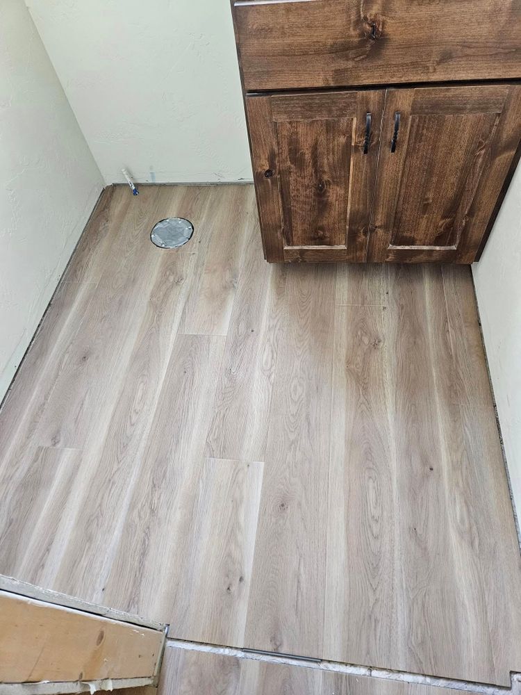 Flooring for Fine Line Floor in Pagosa Springs, CO
