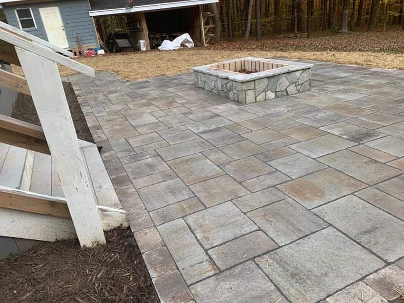 All Photos for Alvarez Landscape & Hardscape Service in Rock Hill, SC