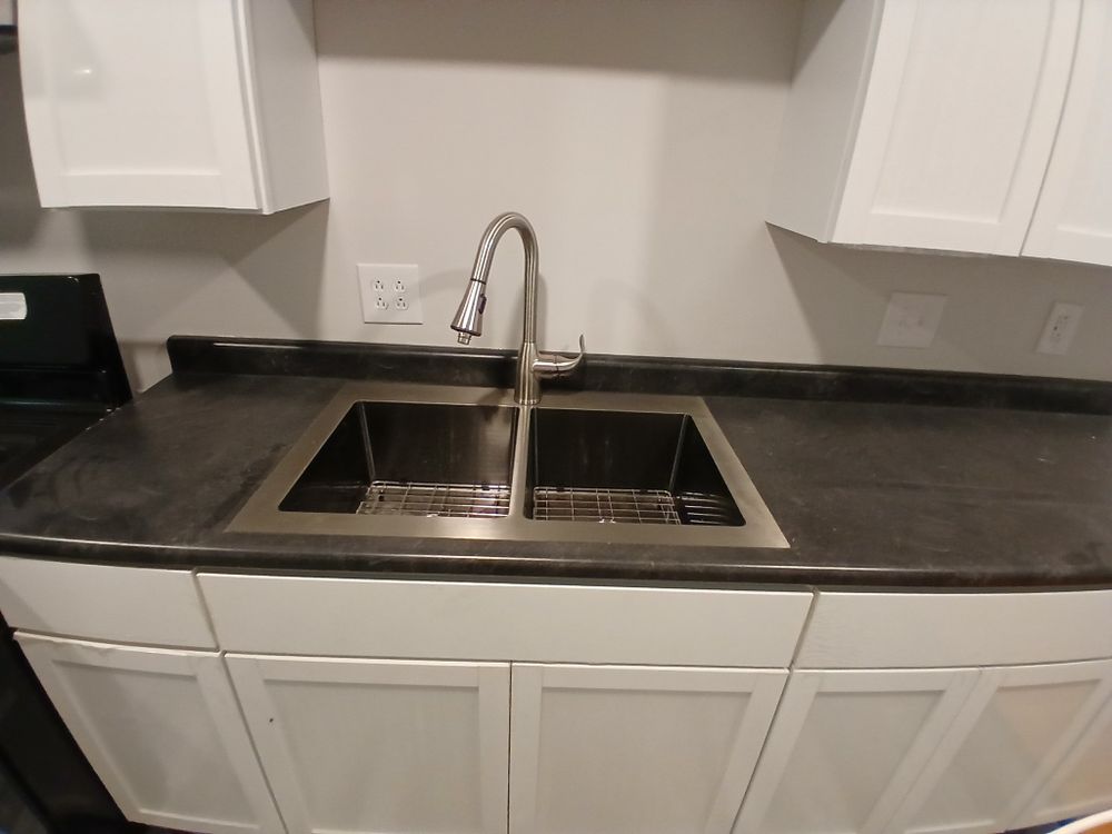 Duplex in Carbondale for Dead Tree General Contracting in Carbondale, Illinois