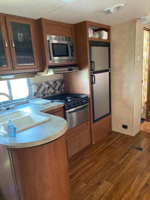 2015 Salem 30 ft TT for Paradise RV Rentals in Perry, GA