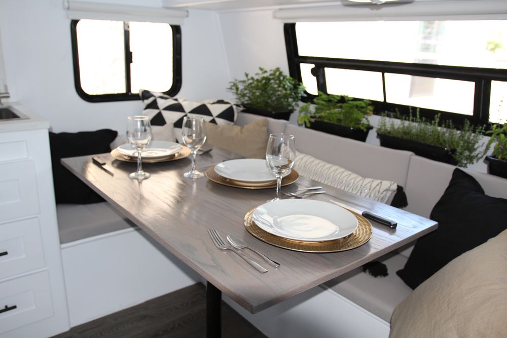 Hana - 2015 Fleetwood Travel Trailer for Mauka to Makai RV Renovations in Los Angeles, CA