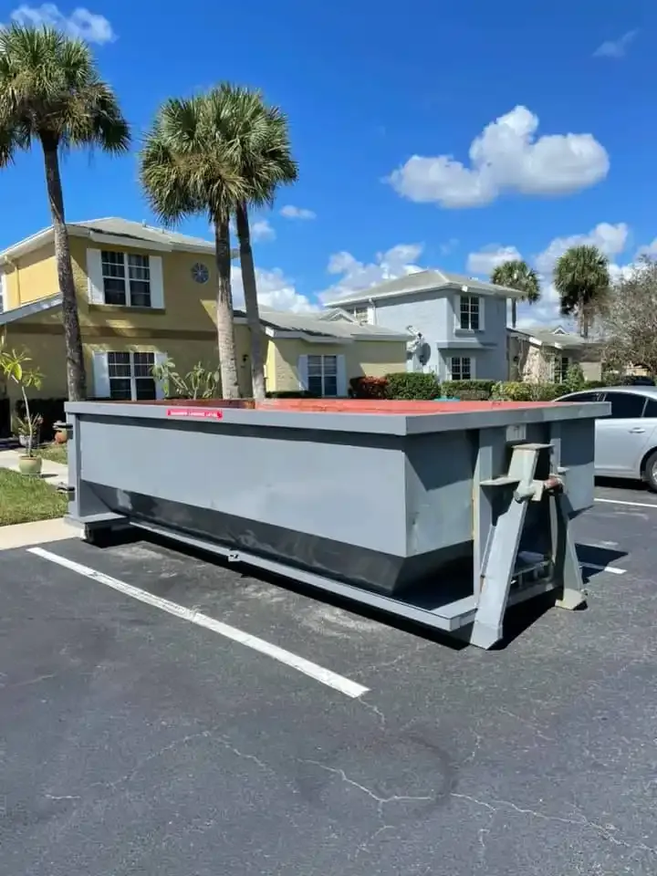 Dumpsters for Brevard Dumpsters in Palm Bay, FL