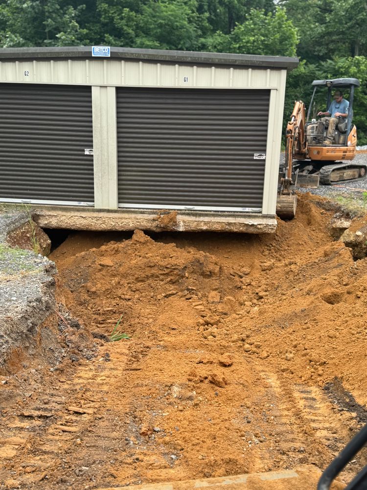 All Photos for Simmons land works in Sardis,, TN