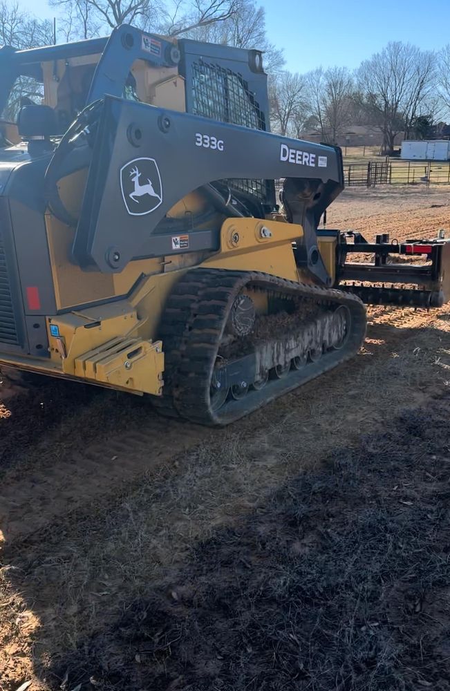 All Photos for Mohon Mowing & Fence in Gladewater, TX