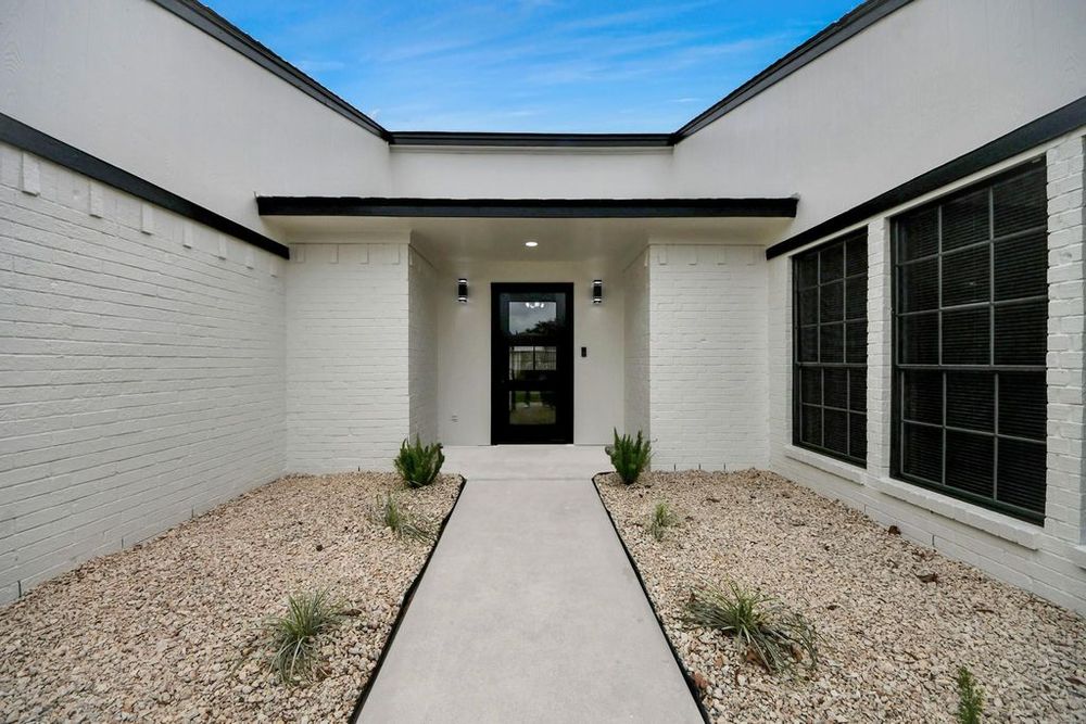 All Photos for My Linda House in Houston, TX