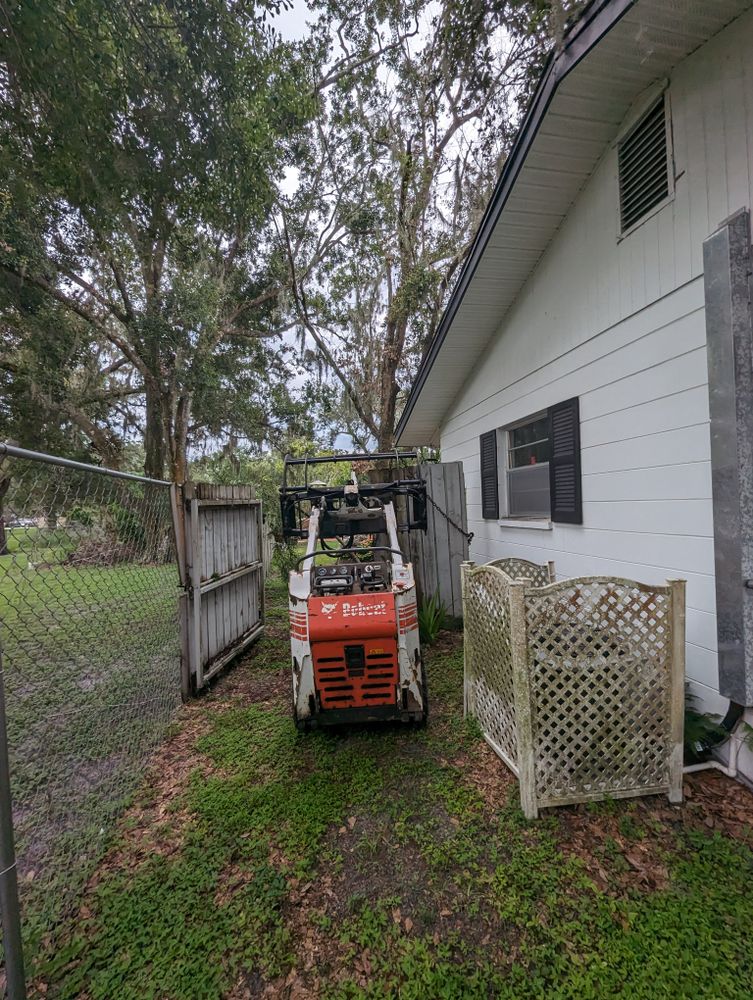 All Photos for Regal Tree Service and Stump Grinding in Wauchula, FL