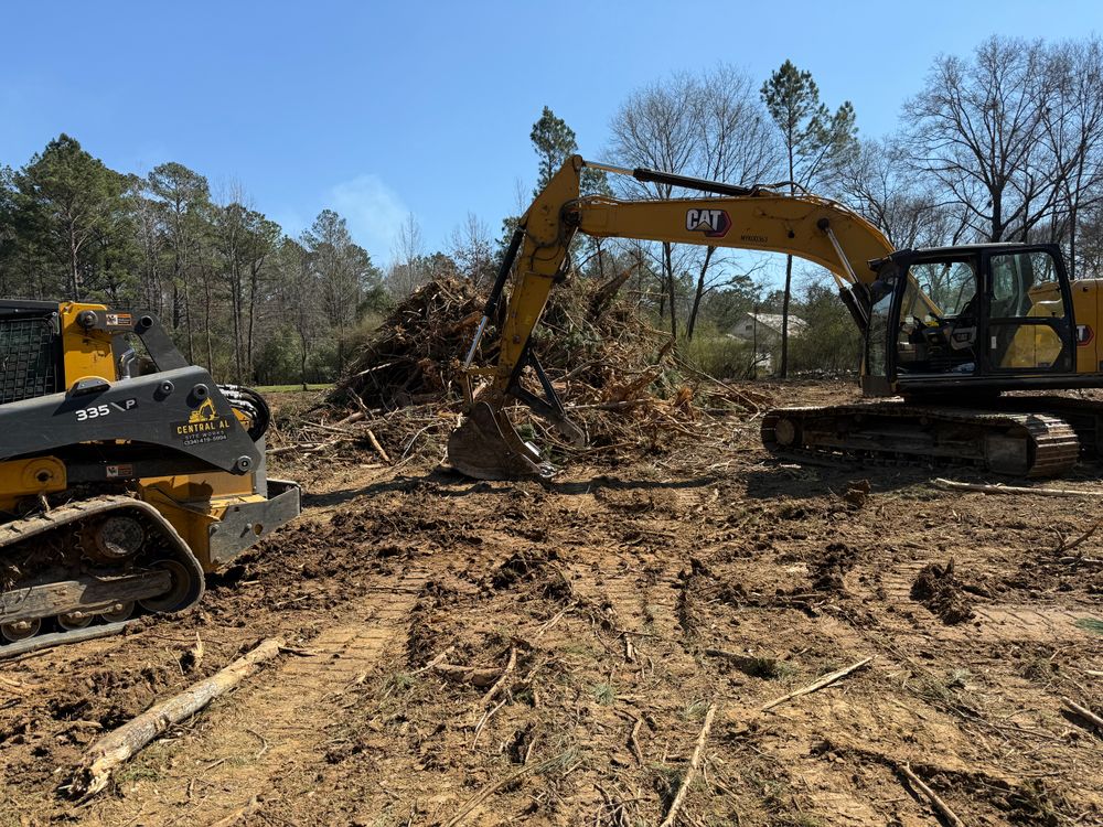 Excavating for Central Alabama Site Works in Selma, AL