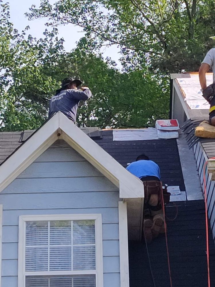 Roof repair and replace  for Rick's creative home improvement and repair in Atlanta, GA