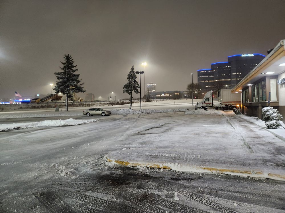 Snow removal for K & I Lawn Care Service  in Eden Prarie, MN