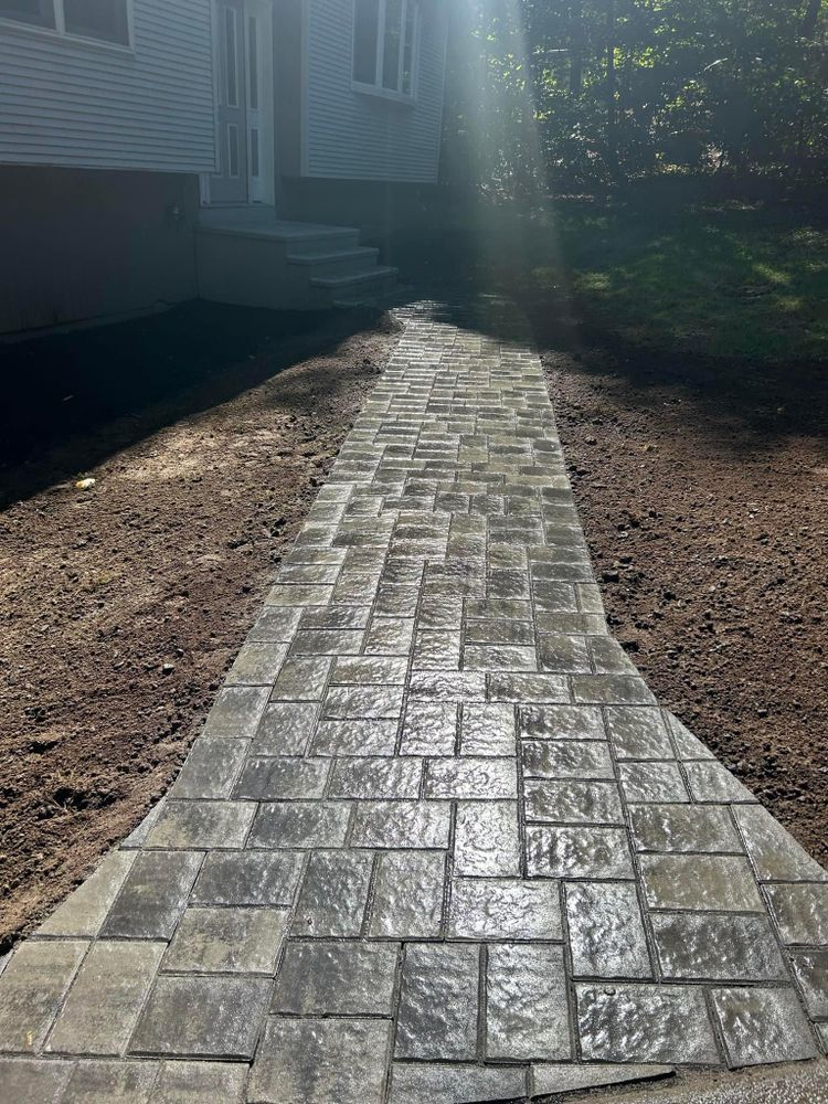 All Photos for Laura Mae Properties in Wolcott, CT