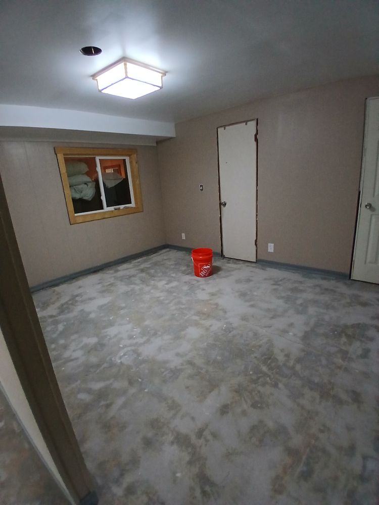 exterior painting and flooring for Dead Tree General Contracting in Carbondale, Illinois