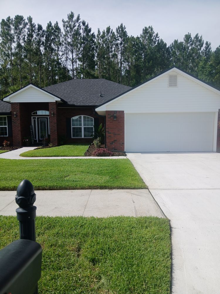 All Photos for Tugger and Son's Lawn Care Services in Jacksonville, FL