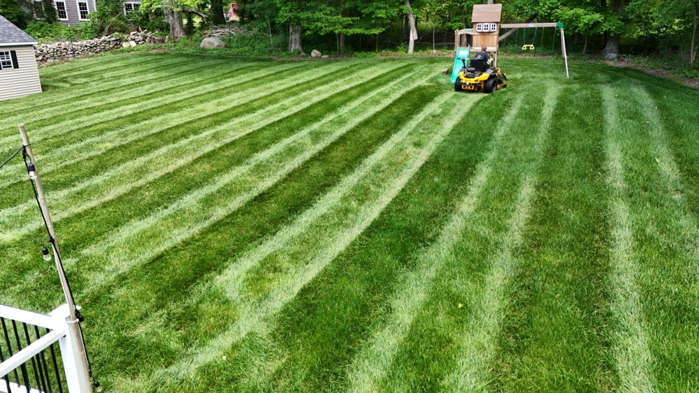 Lawn Maintenance  for Ace Landscaping in Trumbull, CT