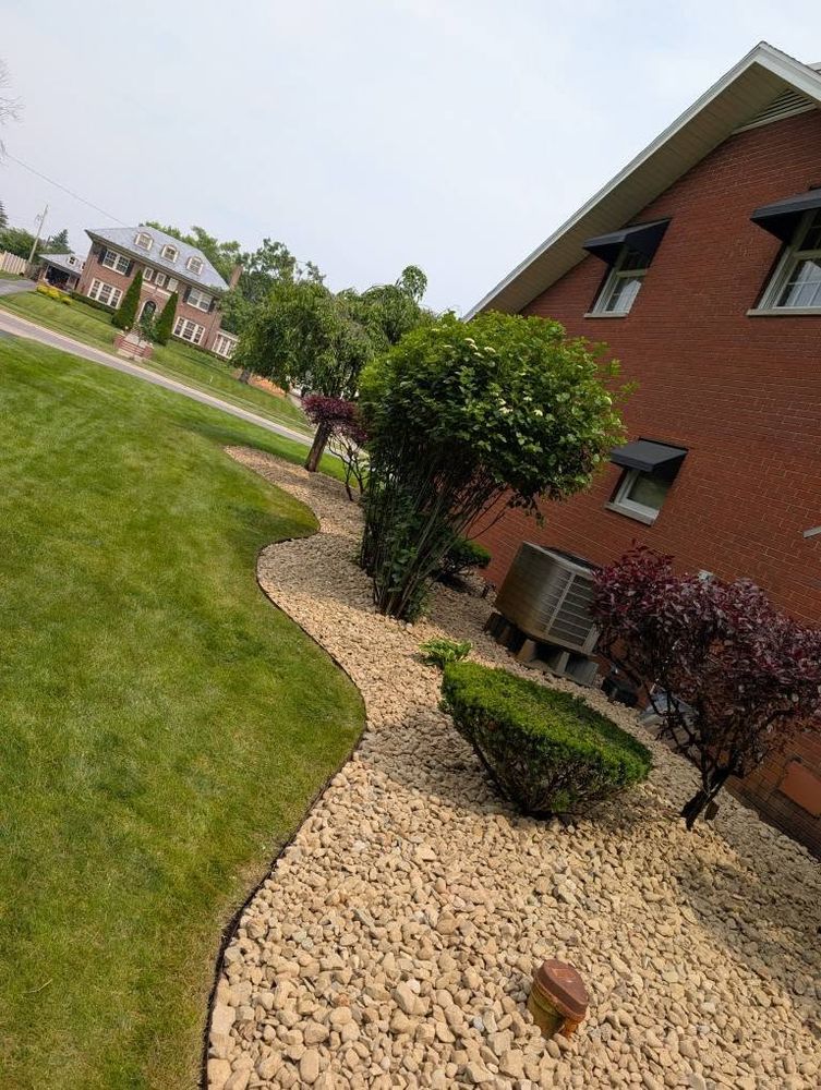 Landscaping for Knapps Landscaping and Lawn Care in Marion, OH