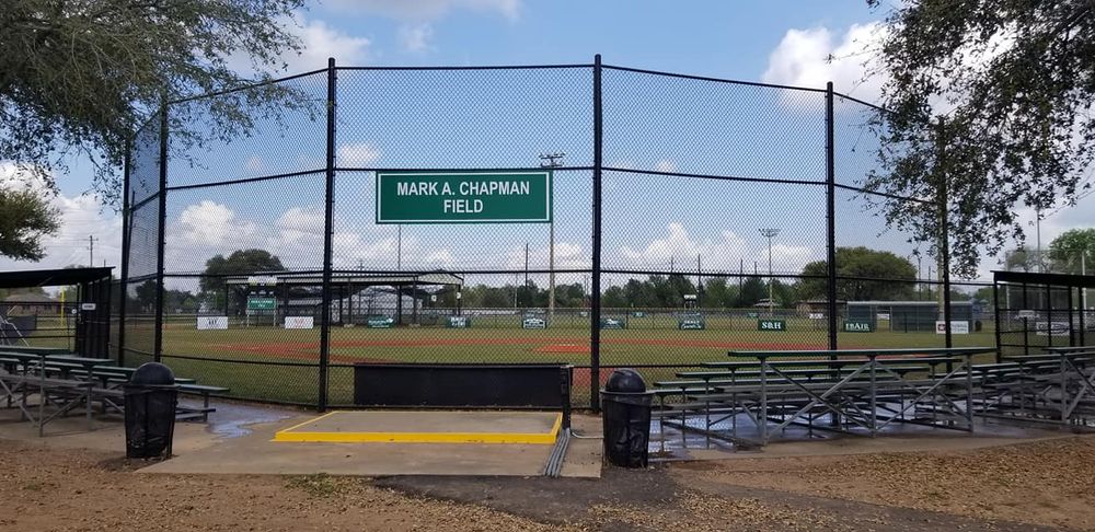 Black Chain Link Fencing for Pride Of Texas Fence Company in Brookshire, TX