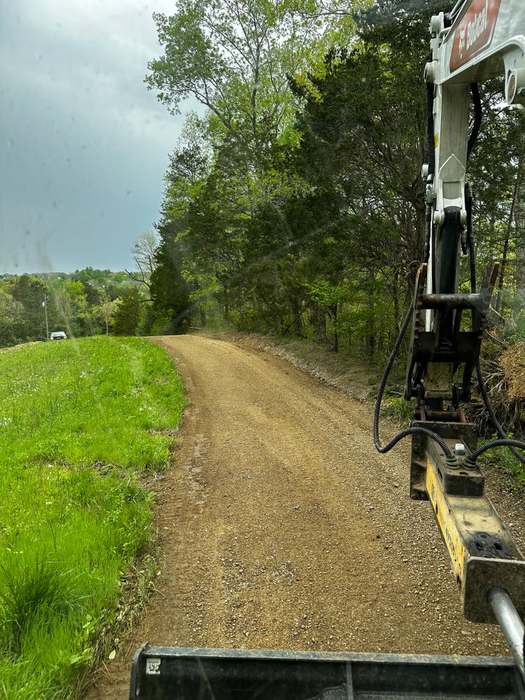 Driveways  for Holmes Septic Works LLC in Knoxville, TN 