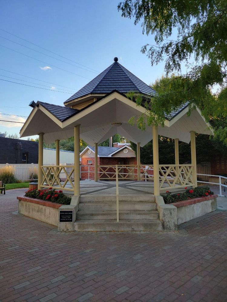 All Photos for Chewelah Painting in Spokane, WA