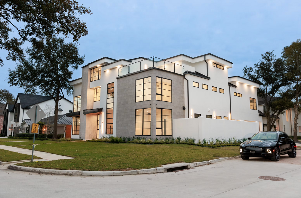 Exterior Renovations for Texas Estate Construction in West University Place, TX