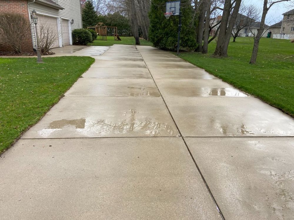 Enhance your home's curb appeal with our professional pressure washing services. experience thorough cleaning right at your doorstep by searching for "pressure washing near me" and choosing [Your Company Name]. for Tru Painting & Remodeling in Myrtle Beach, SC