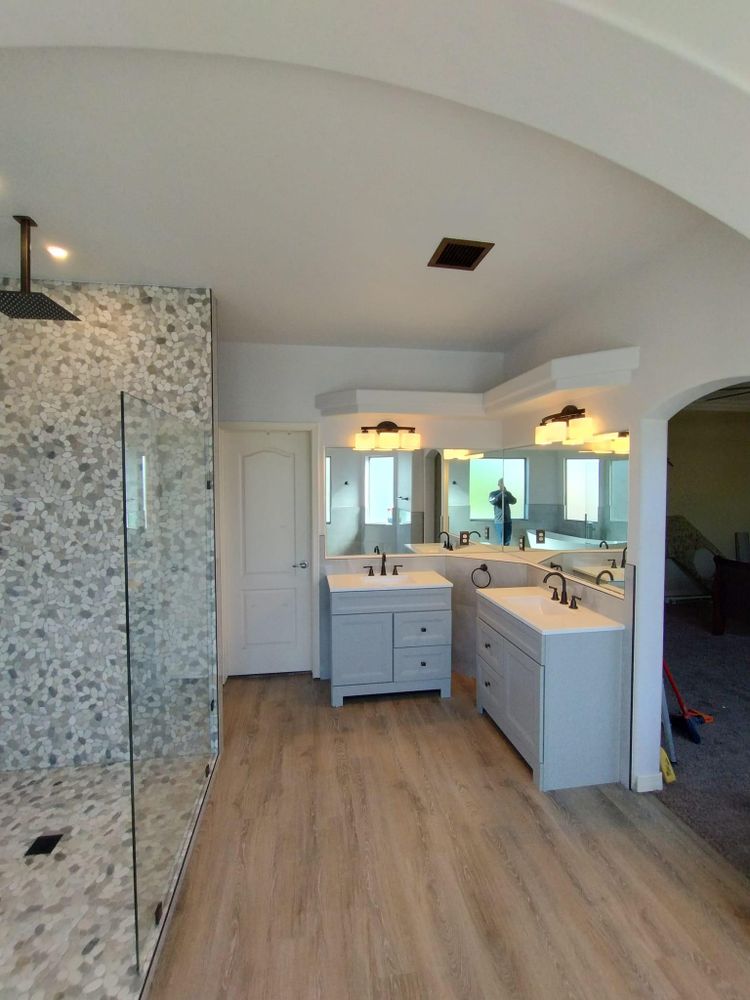 All Photos for Kings Tile LLC Bathroom Remodeling in San Antonio, TX